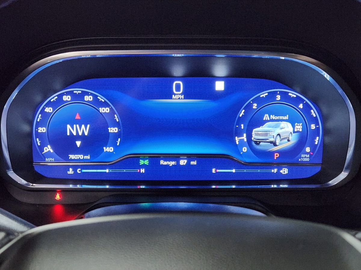 Used 2023 Chevrolet Tahoe High Country image 36