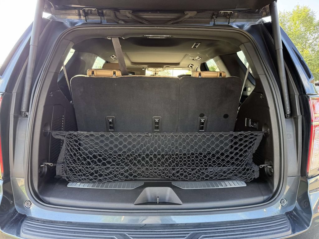 Used 2021 Chevrolet Tahoe Premier AWD/4WD image 36