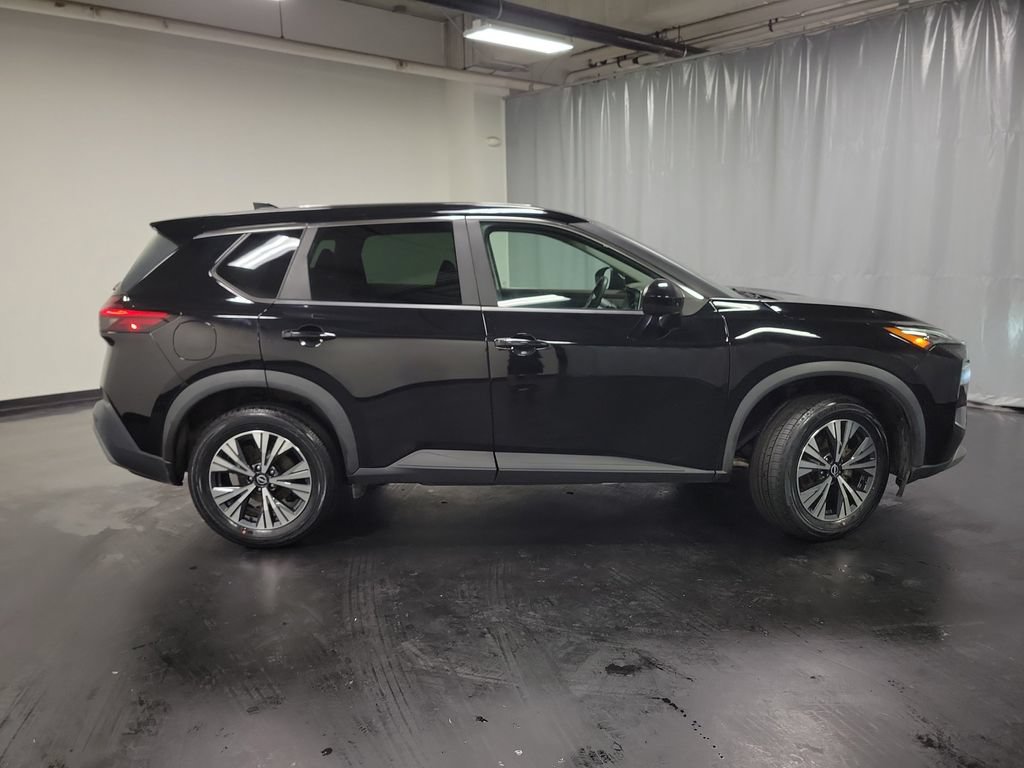 Used 2023 Nissan Rogue SV AWD/4WD image 9