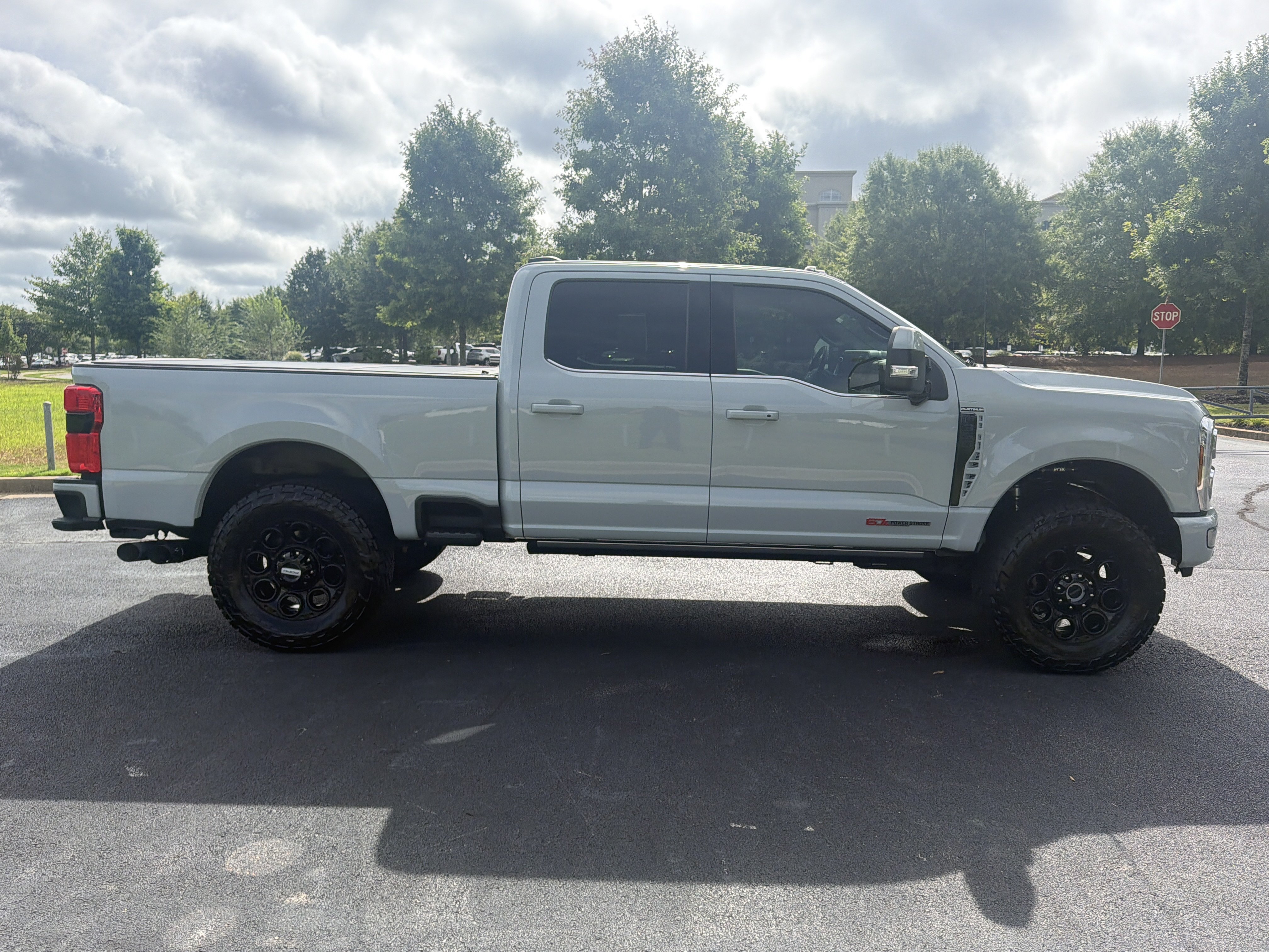 Used 2026 Ford F350 Platinum w/ Platinum Plus Package AWD/4WD image 10