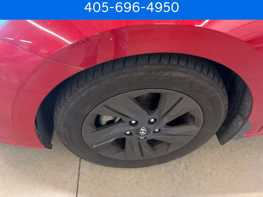 Used 2022 Hyundai Elantra SEL FWD image 9