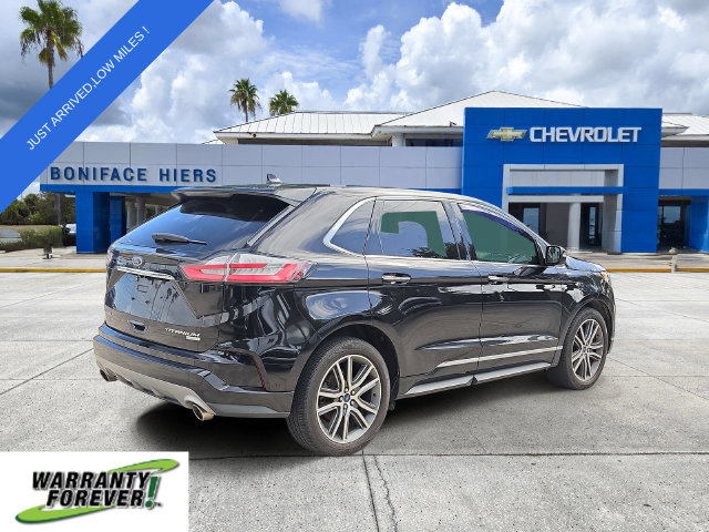 Used 2019 Ford Edge Titanium w/ Equipment Group 301A FWD image 4