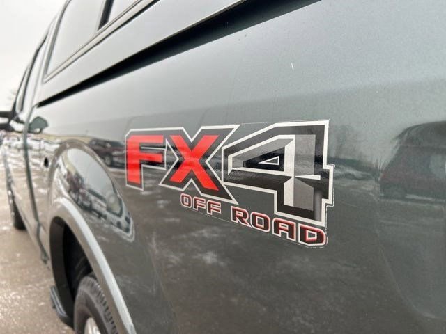 Used 2015 Ford F150 Platinum w/ Equipment Group 701A Luxury image 50