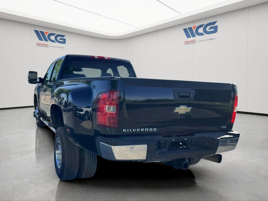 Used 2008 Chevrolet Silverado 3500 LTZ AWD/4WD image 6