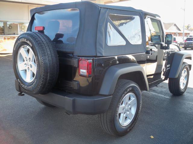 Used 2010 Jeep Wrangler Sport image 3