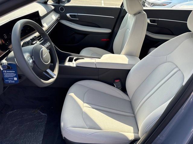 New 2026 Hyundai Sonata Blue FWD image 4