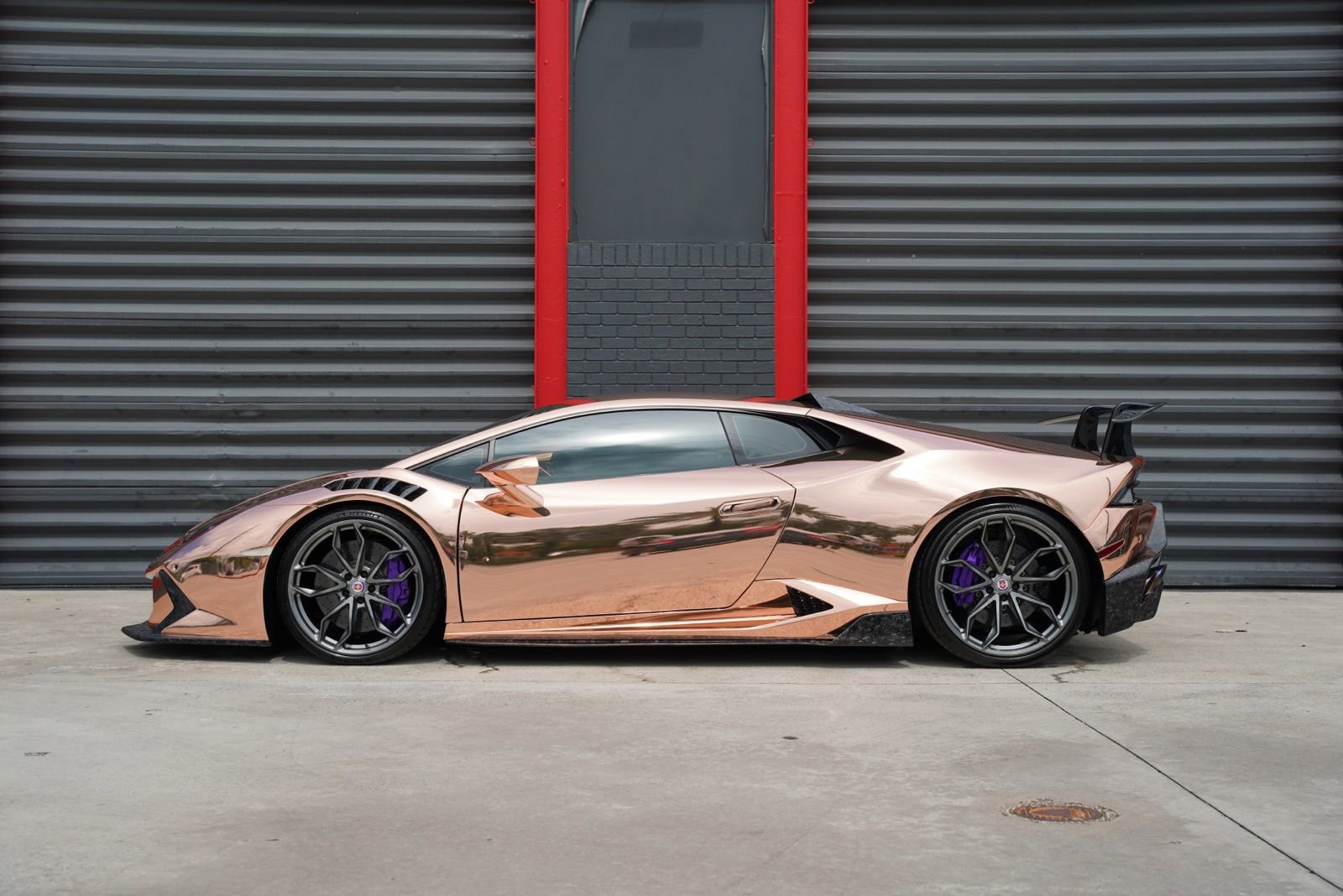Used 2015 Lamborghini Huracan LP 610-4 AWD/4WD image 24