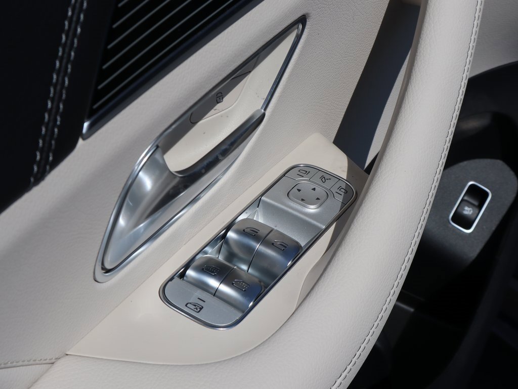 New 2026 Mercedes-Benz GLS 450 4MATIC image 28