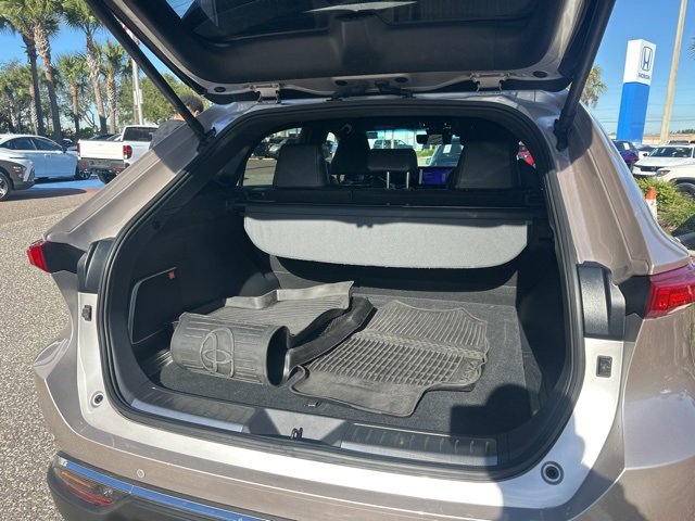 Used 2024 Toyota Venza Limited image 44