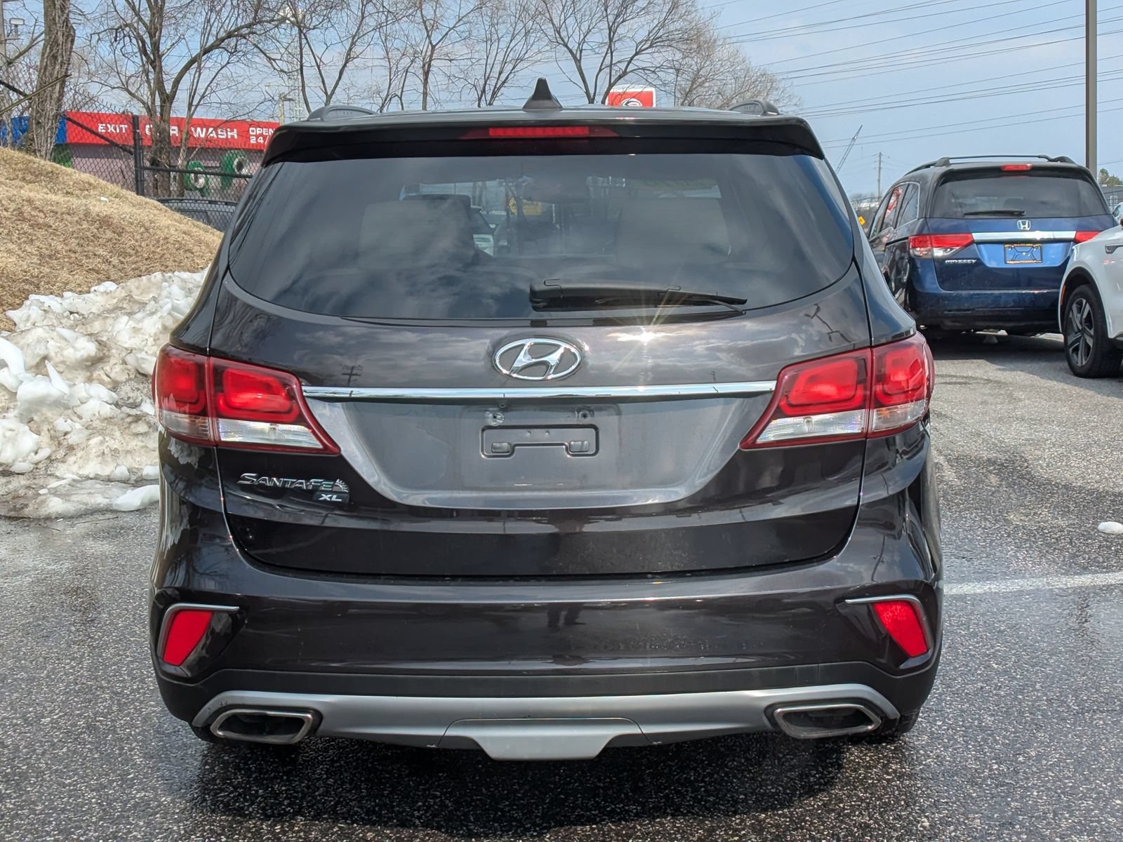 Used 2019 Hyundai Santa Fe XL SE FWD image 4