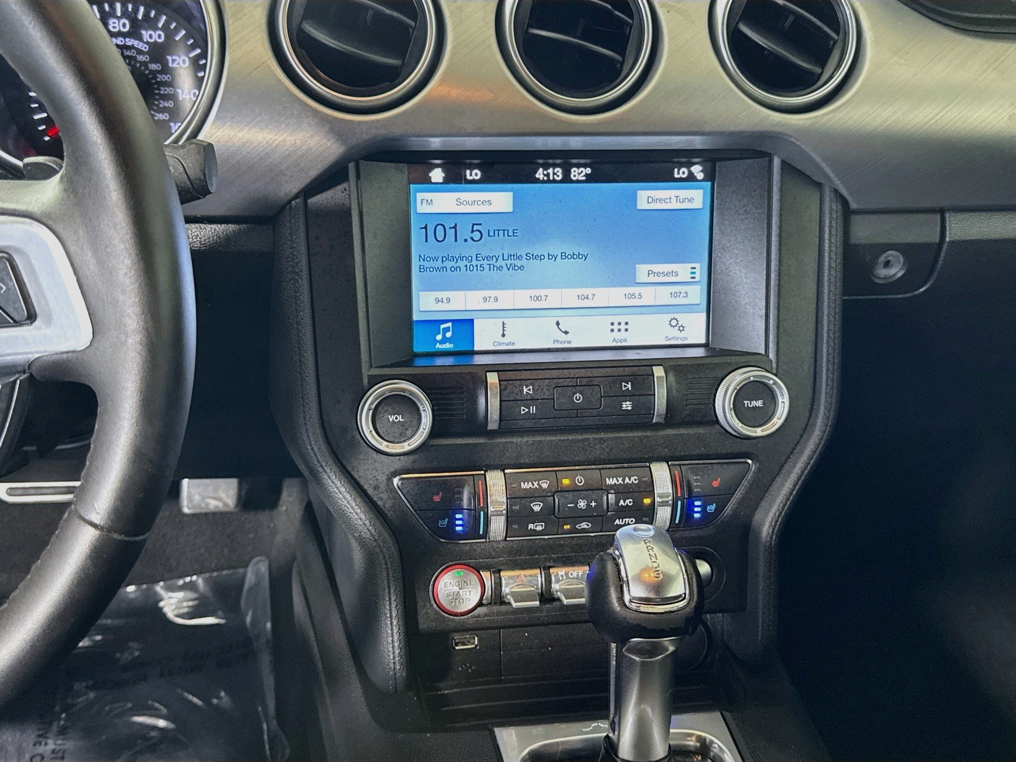 Used 2019 Ford Mustang Premium RWD image 18