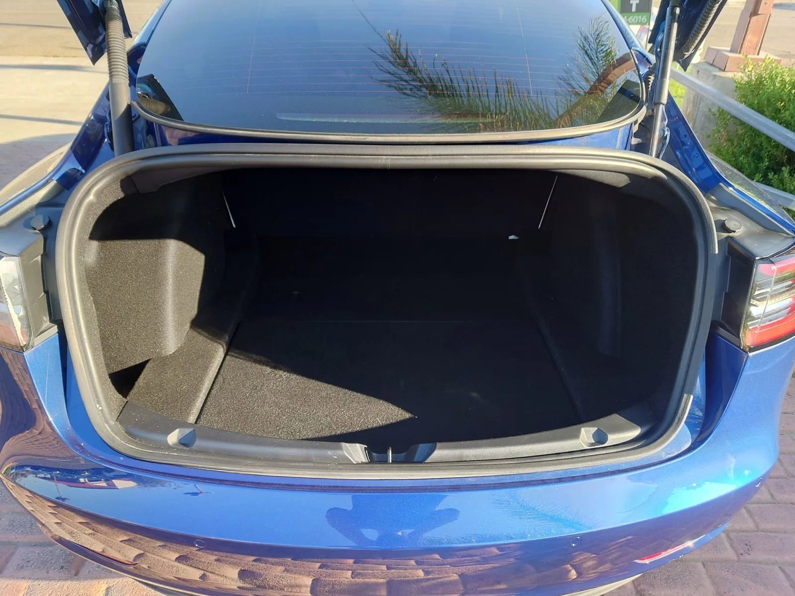 Used 2021 Tesla Model 3 Long Range image 7