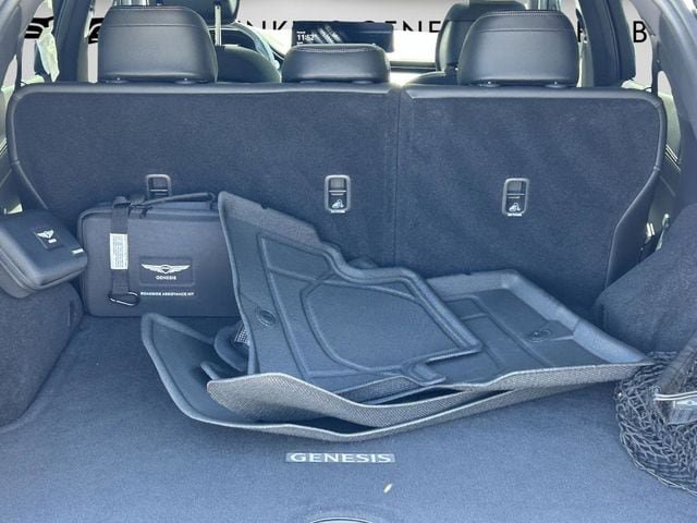 Used 2024 Genesis GV70 2.5T w/ Sport Prestige Package AWD/4WD image 13