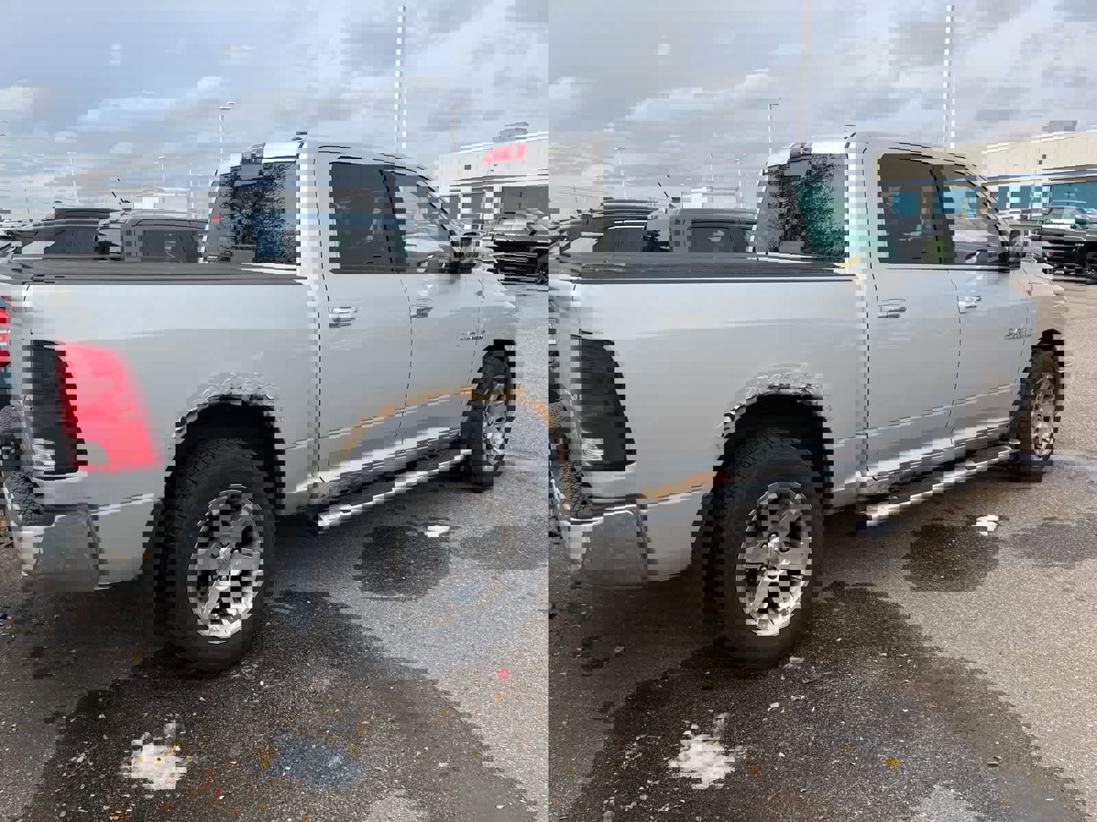 Used 2010 Dodge Ram 1500 Truck Laramie image 14