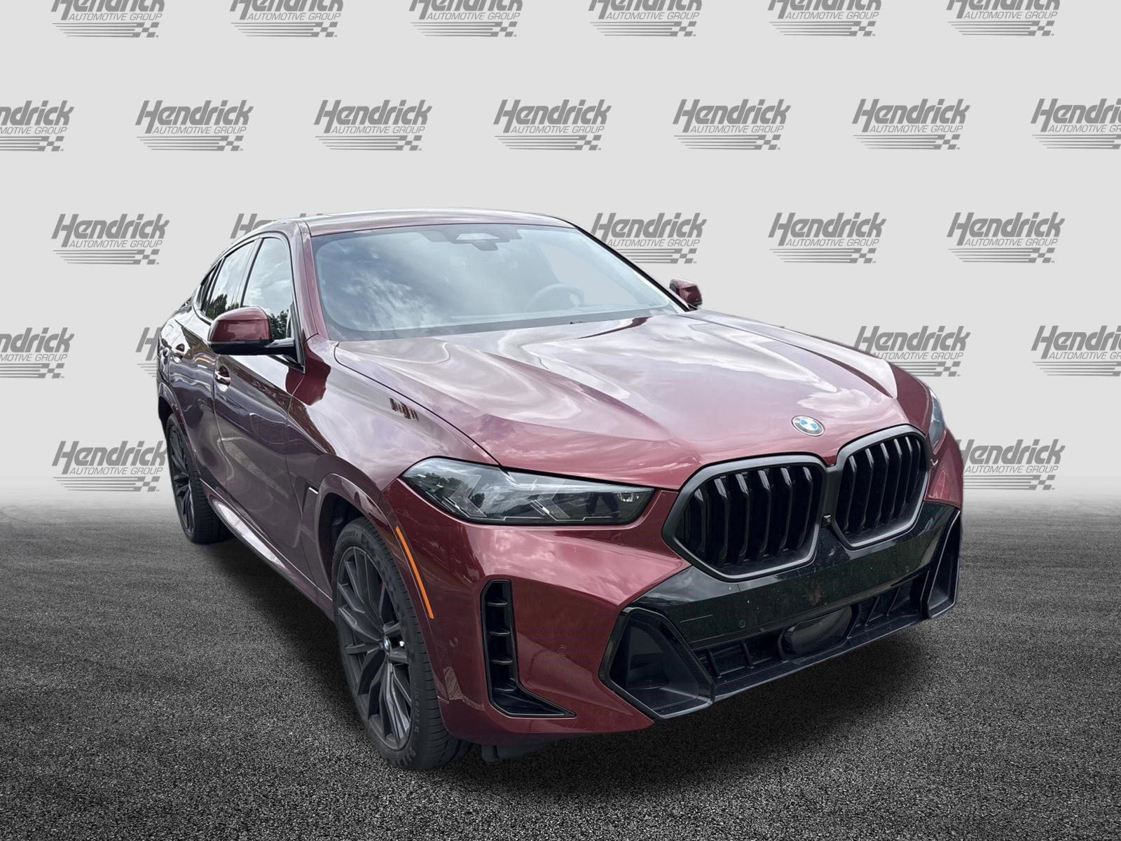 Certified 2026 BMW X6 xDrive40i AWD/4WD image 5