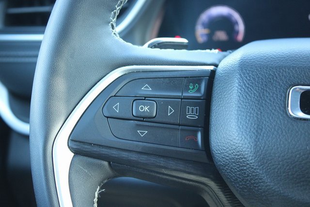 Used 2024 Jeep Grand Cherokee Laredo X w/ Luxury Tech Group I image 23