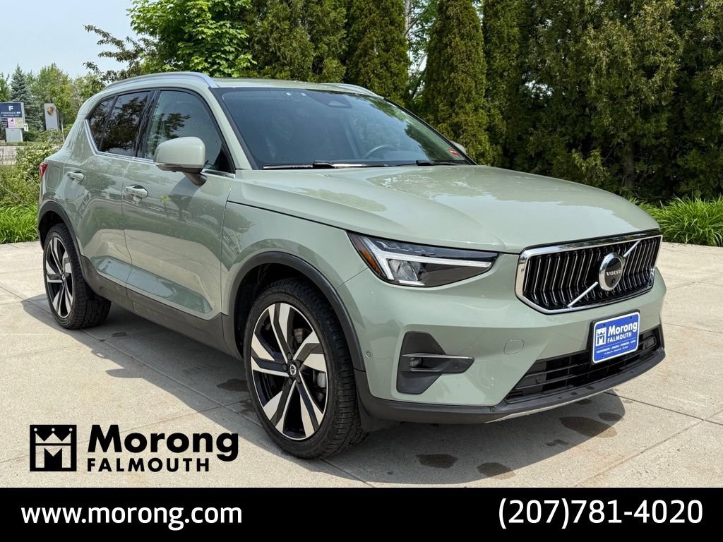 Used 2023 Volvo XC40 B5 Plus w/ Driver Assist Package AWD/4WD video 1