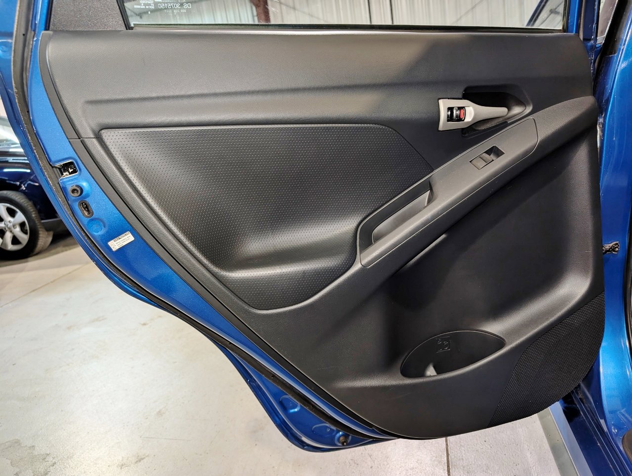 Used 2009 Toyota Matrix S image 16