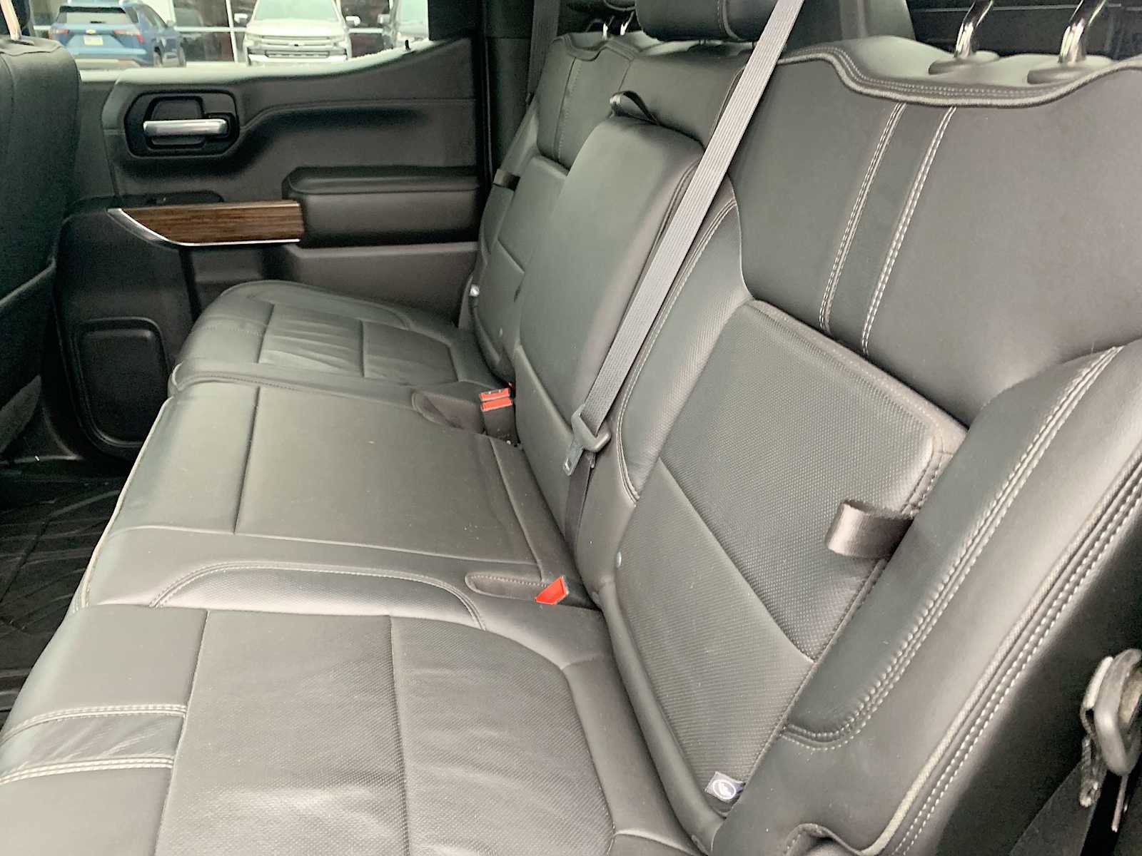 Certified 2019 Chevrolet Silverado 1500 High Country w/ Technology Package image 26