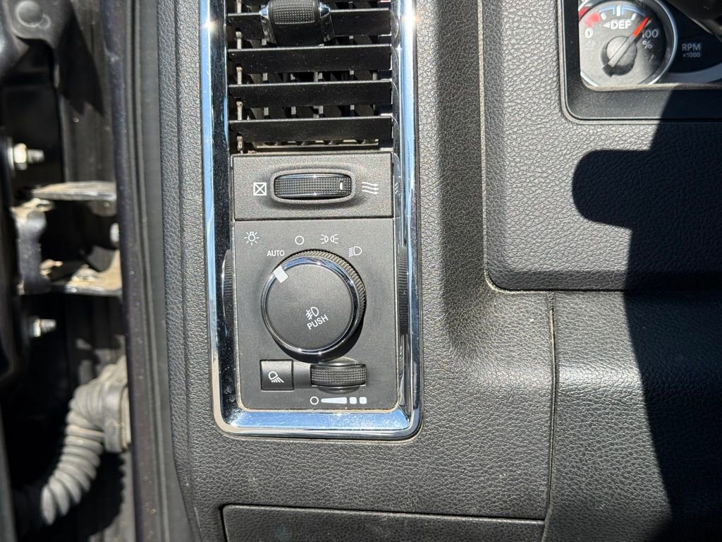 Used 2014 RAM 2500 Laramie image 19