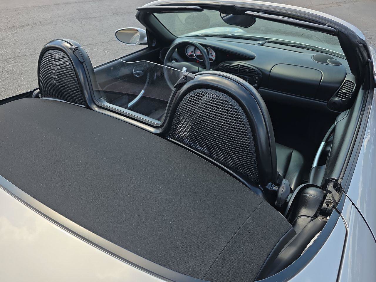 Used 2000 Porsche Boxster S RWD image 7
