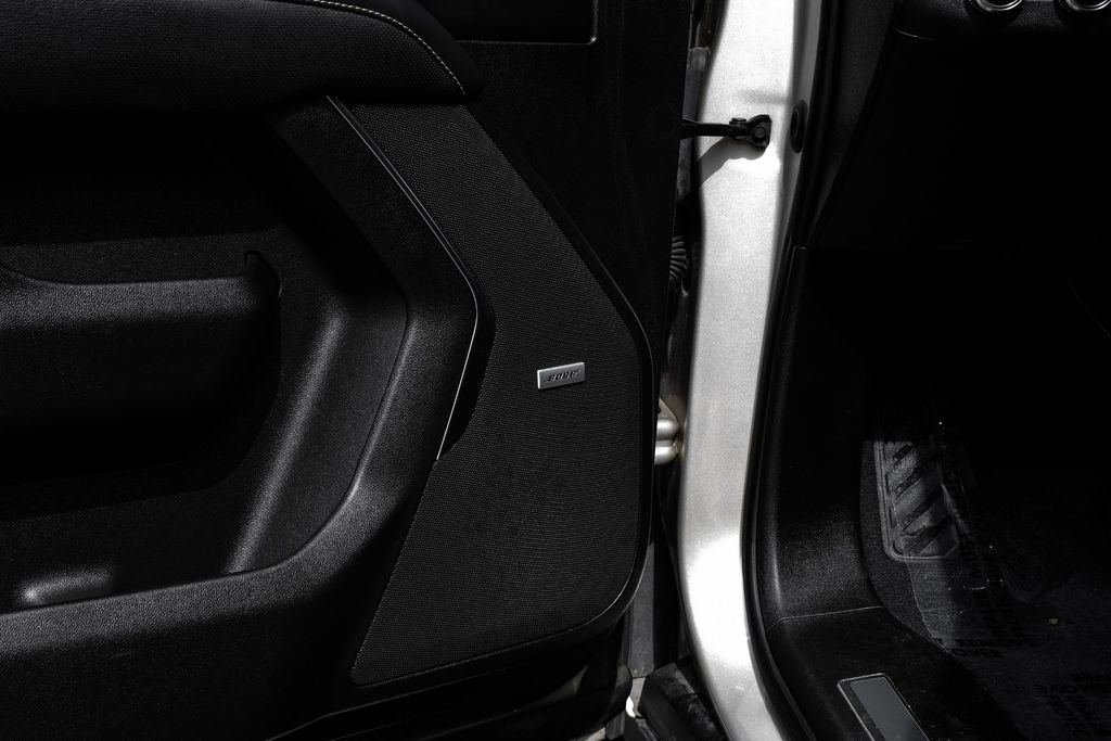 Used 2021 GMC Yukon XL SLT w/ SLT Premium Package image 44