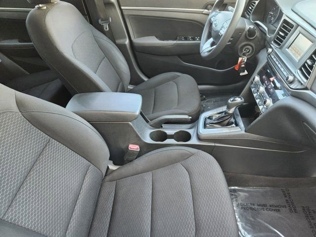 Used 2020 Hyundai Elantra SE w/ Cargo Package (C1) image 19
