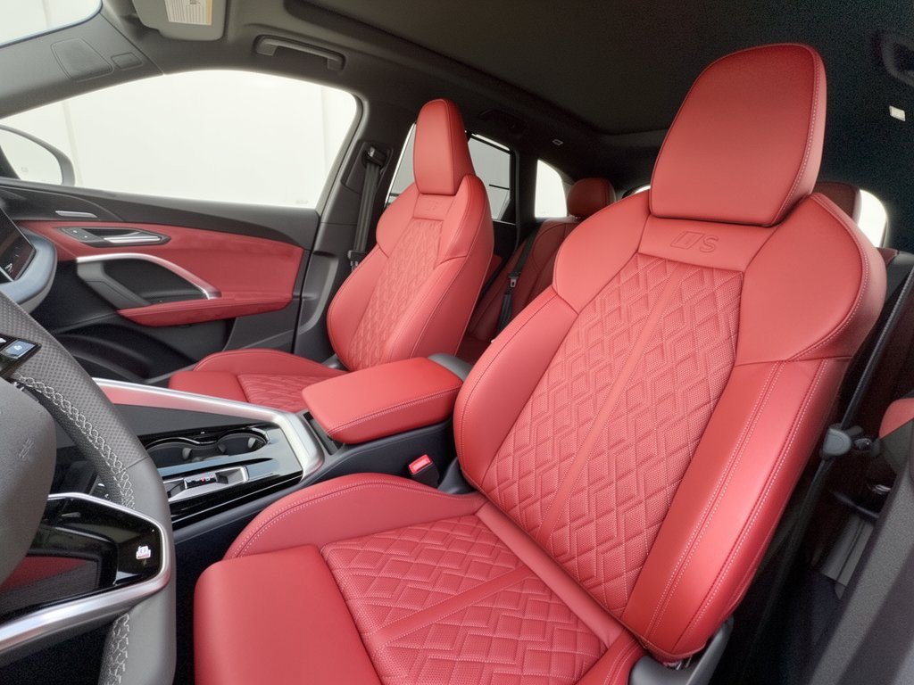 New 2026 Audi SQ5 Prestige AWD/4WD image 5