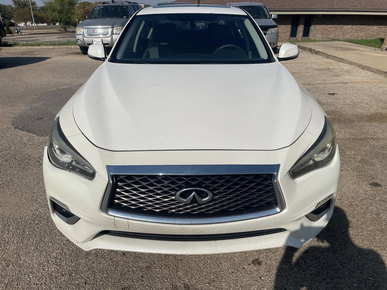 Used 2018 INFINITI Q50 Luxe w/ Essential Package (3.0T Luxe) image 3