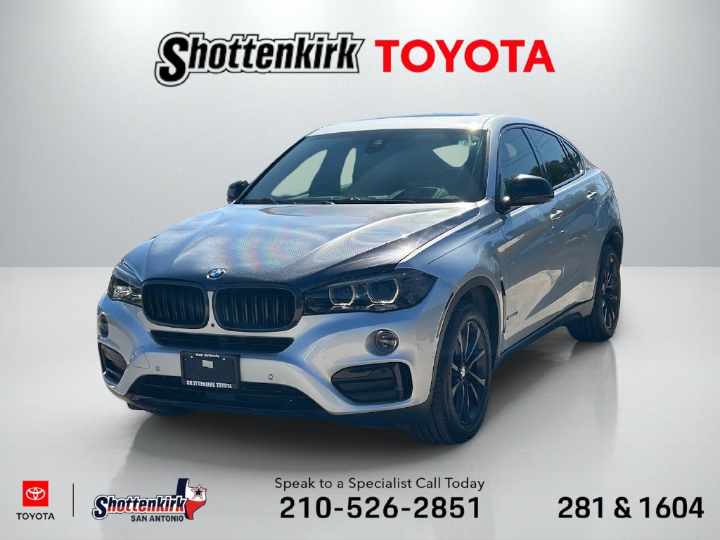 Used 2018 BMW X6 sDrive35i RWD image 1