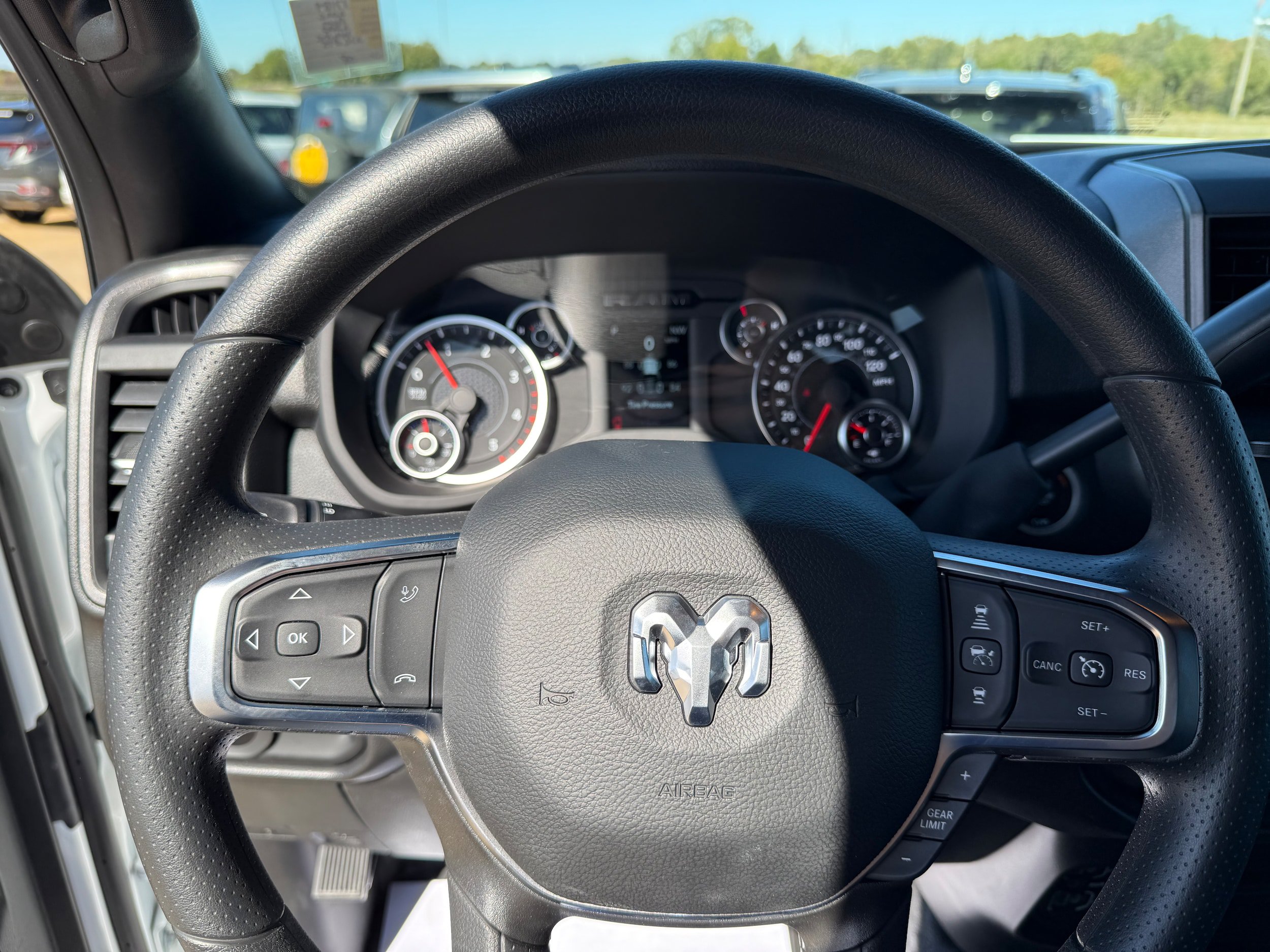 New 2026 RAM 2500 Tradesman AWD/4WD image 9