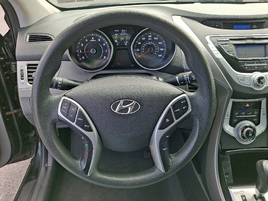 Used 2011 Hyundai Elantra GLS w/ Preferred Equipment Pkg 3 FWD image 18