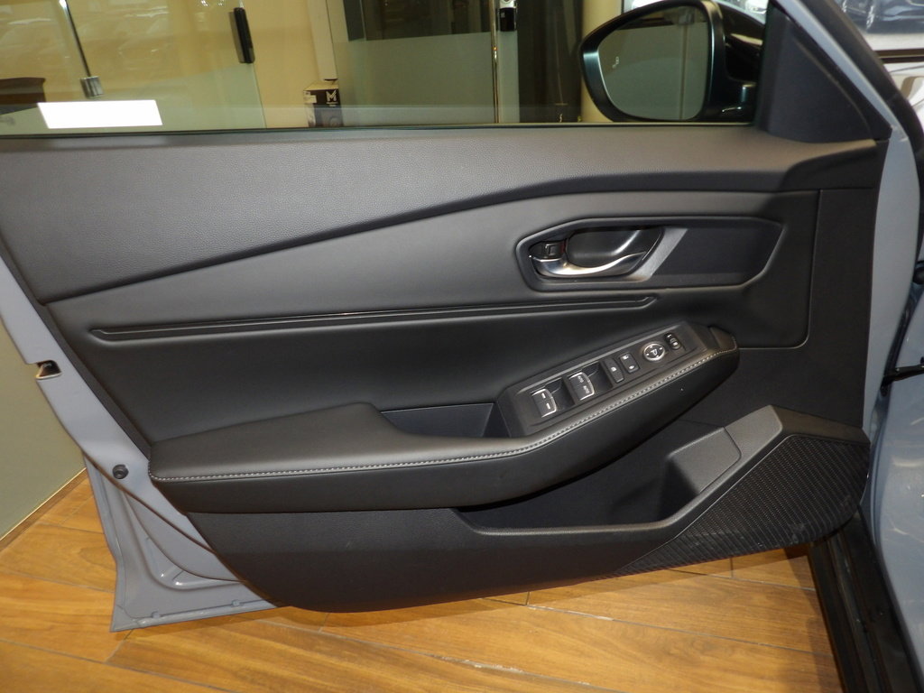 Used 2024 Honda Accord Sport image 24