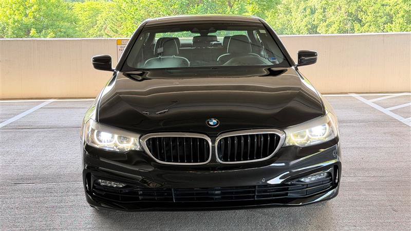 Used 2018 BMW 540i xDrive AWD/4WD image 8