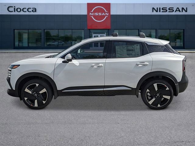 New 2026 Nissan Kicks SR w/ Cold Weather Package image 2