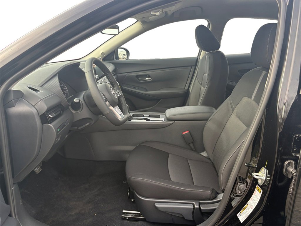 New 2025 Nissan Sentra SV w/ All-Weather Package image 9