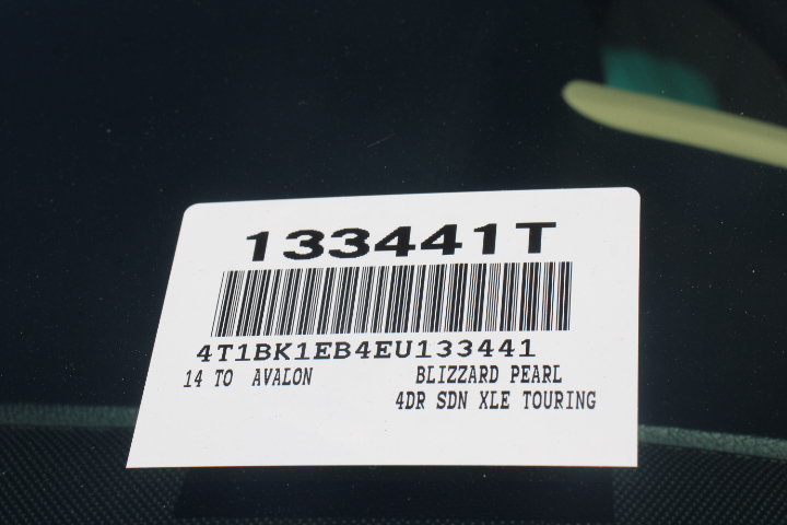 Used 2014 Toyota Avalon XLE Touring FWD image 31