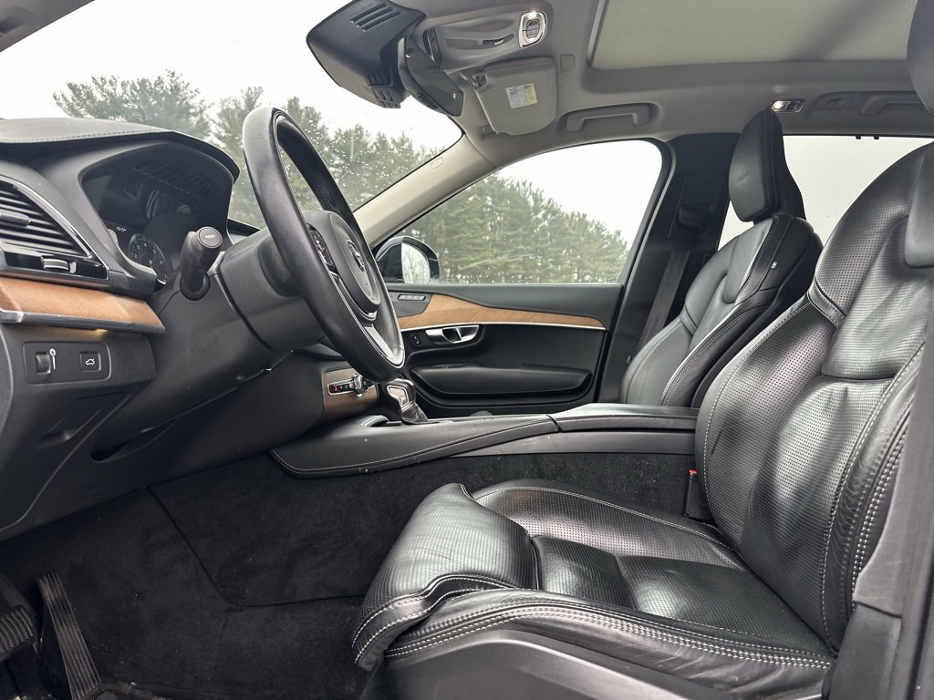 Used 2019 Volvo XC90 T6 Inscription w/ Advanced Package image 13