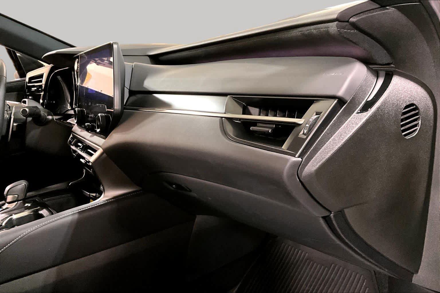 Used 2023 Lexus RX 500h F Sport w/ Cold Area Package AWD/4WD image 17