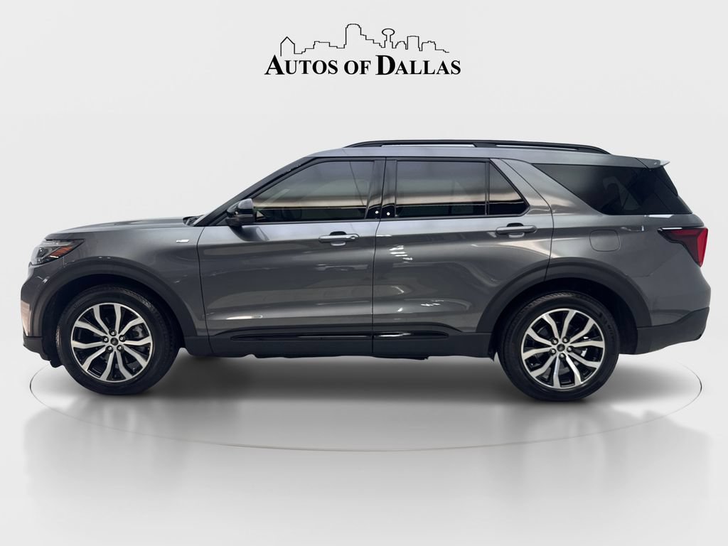 Used 2025 Ford Explorer ST-Line w/ Premium Package RWD image 5