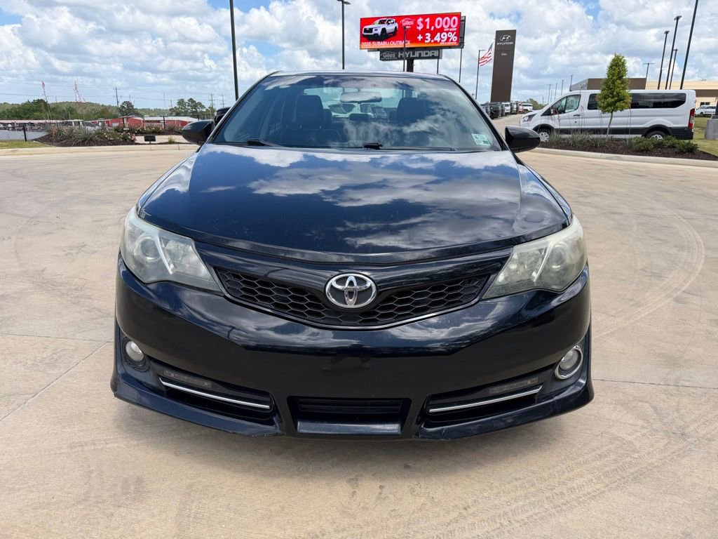 Used 2012 Toyota Camry SE image 8
