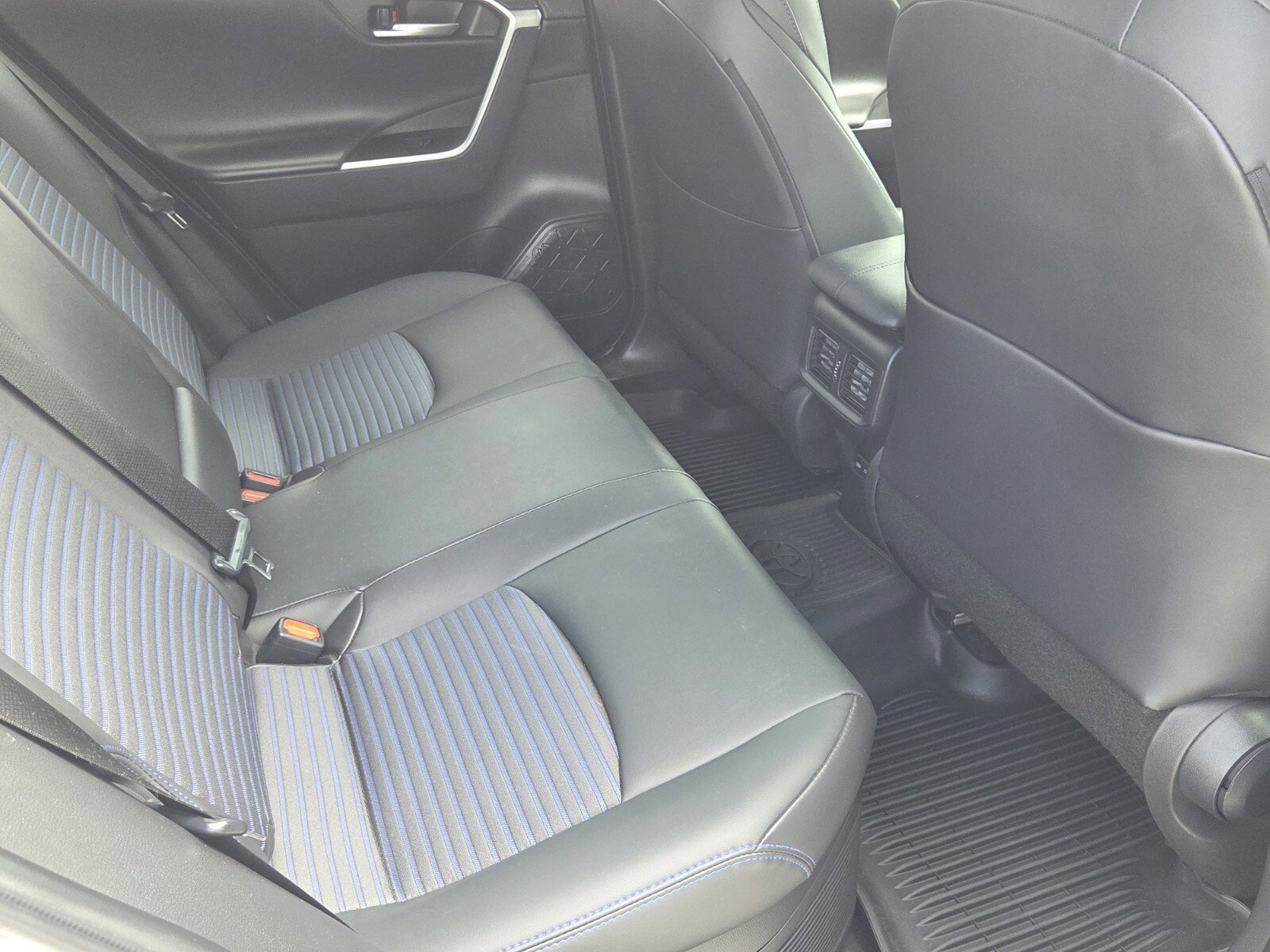 Certified 2024 Toyota RAV4 XSE image 10