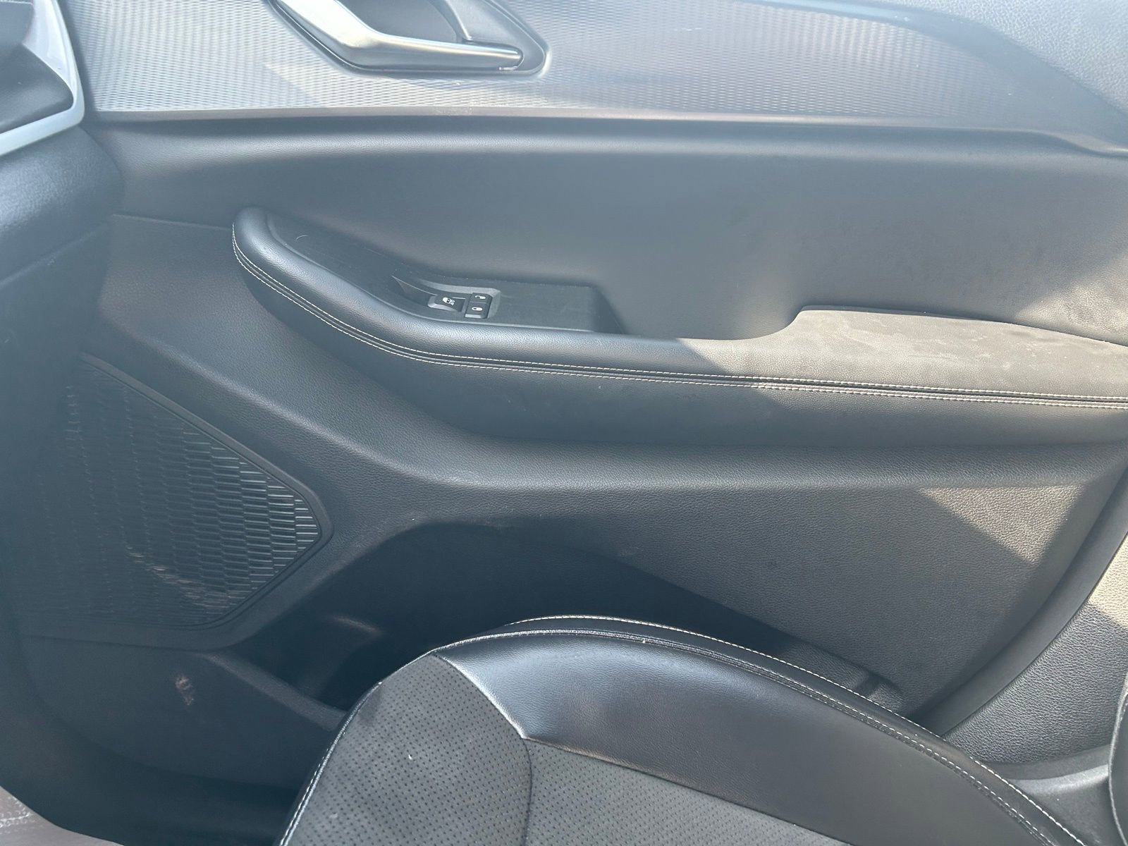 Used 2023 Jeep Grand Cherokee L Laredo image 13