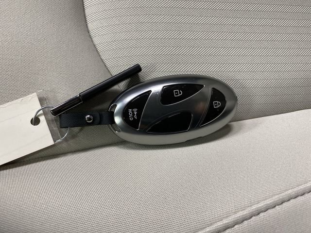 New 2025 Hyundai Sonata SEL image 25