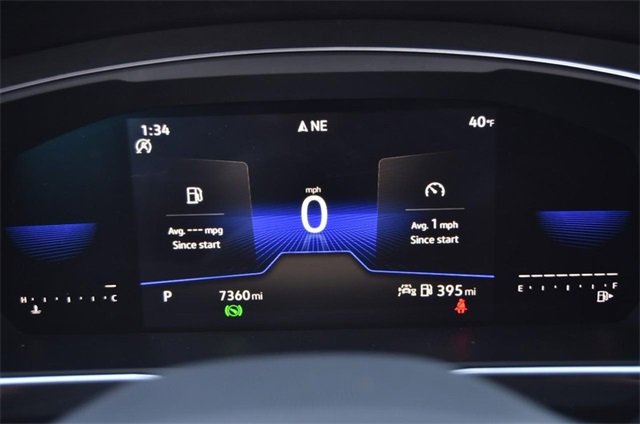 Certified 2022 Volkswagen Tiguan SE w/ Panoramic Sunroof Package image 12