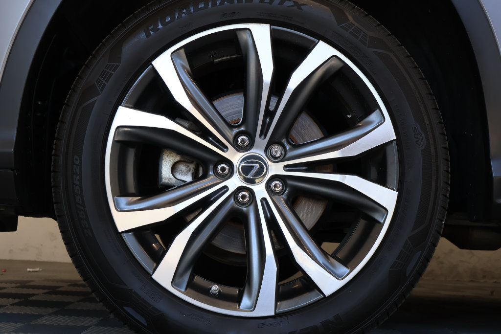 Used 2018 Lexus RX 350L FWD image 10