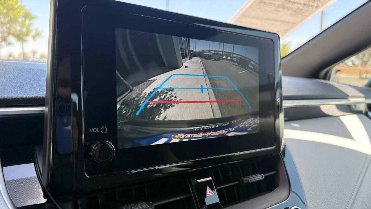 Used 2024 Toyota Corolla SE w/ SE Package FWD image 21