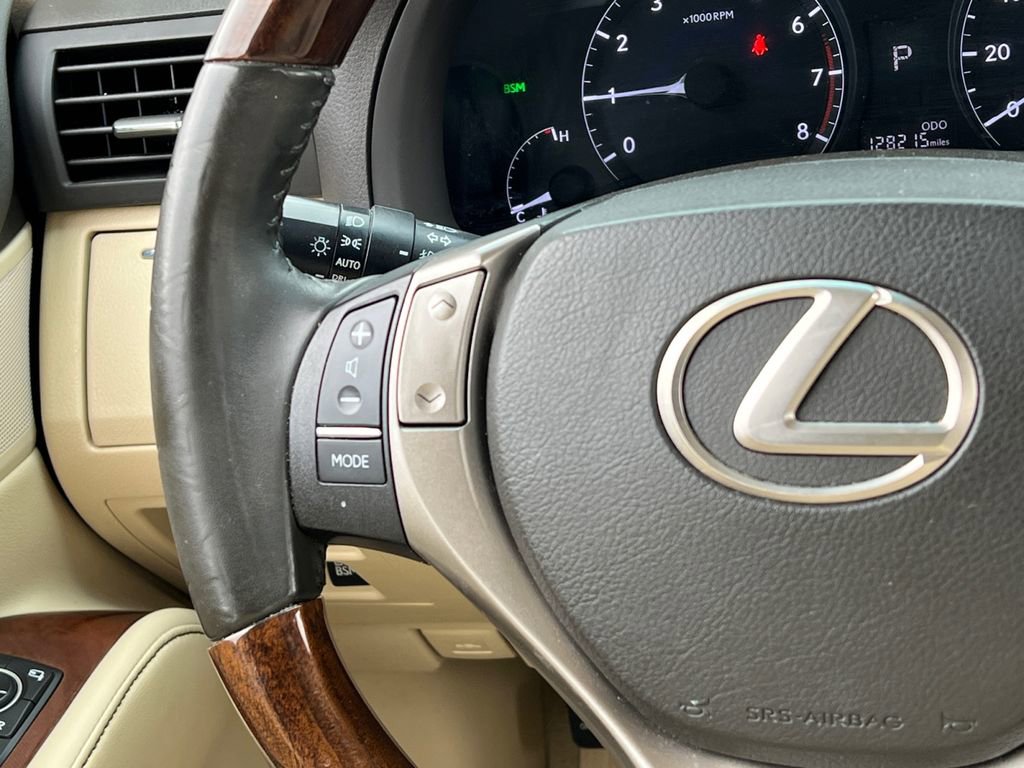 Used 2013 Lexus RX 350 AWD image 18