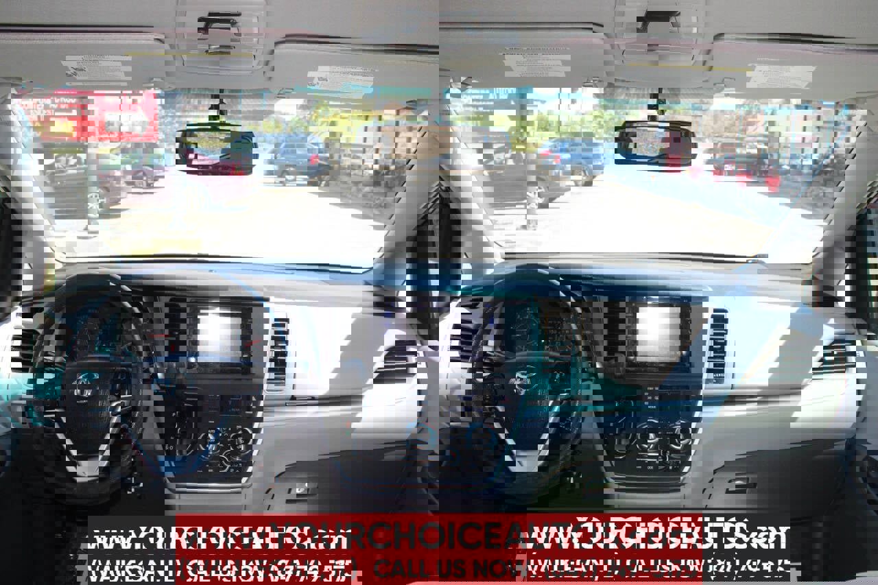 Used 2017 Toyota Sienna LE image 20
