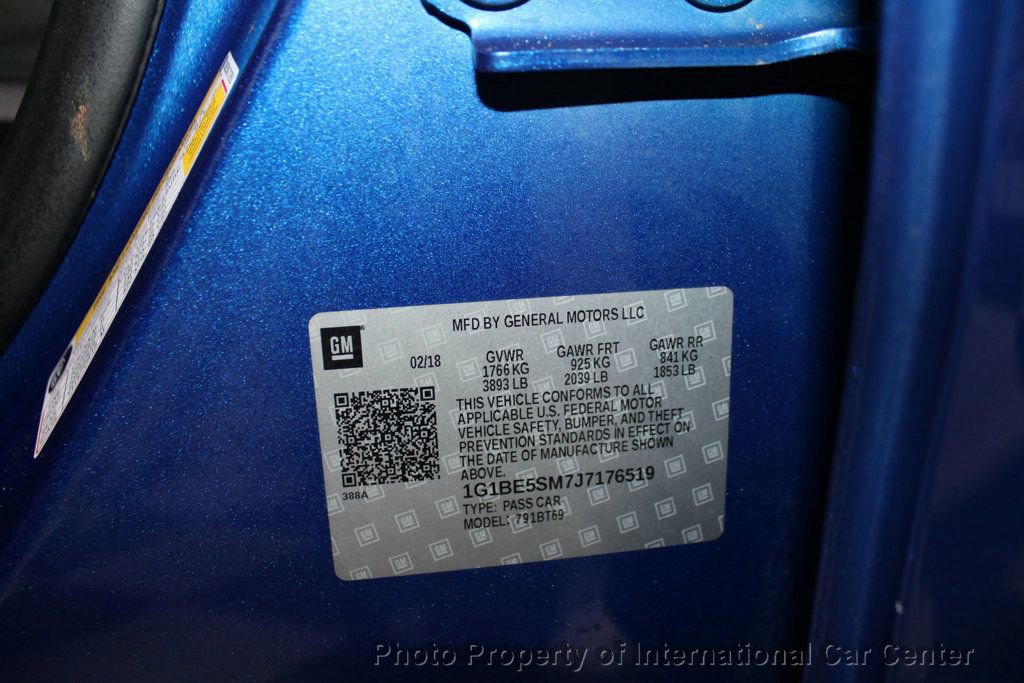 Used 2018 Chevrolet Cruze LT w/ Sun And Sound Package image 15